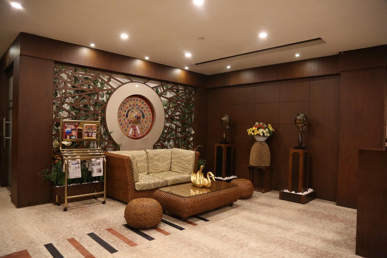 Hotel Md'S Continental Jorhāt Εξωτερικό φωτογραφία